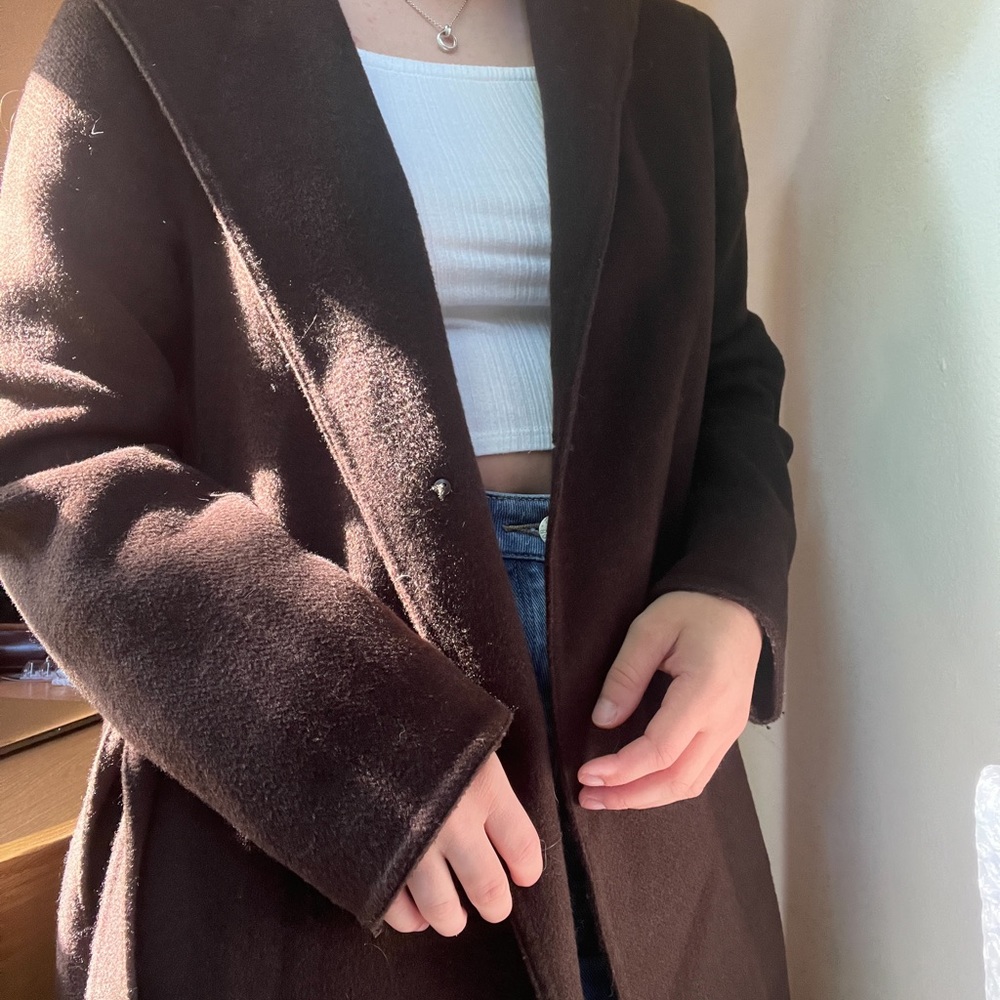 SOLD!! NEVER WORN UNIQLO COAT